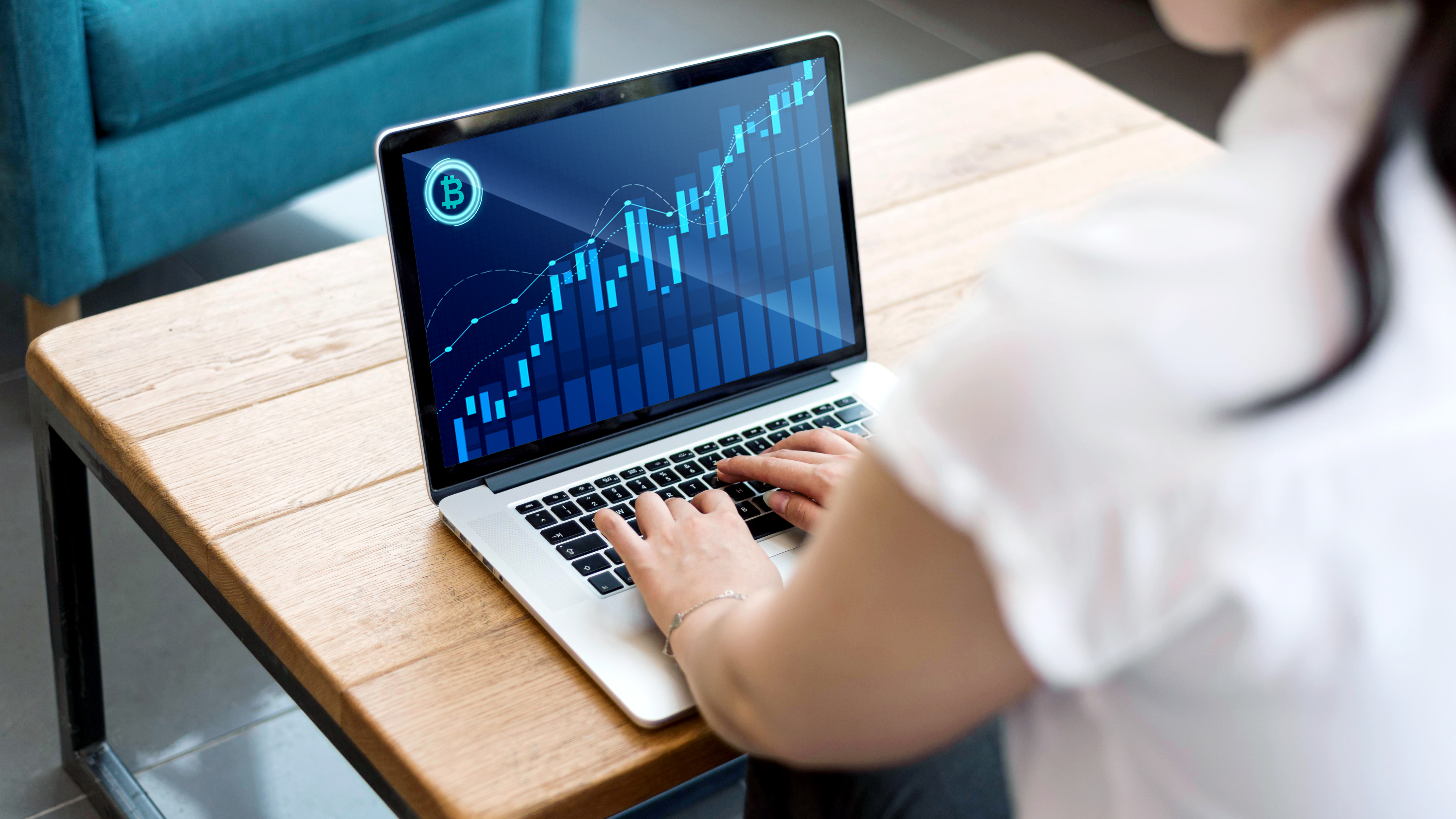 trabajo con criptomonedas